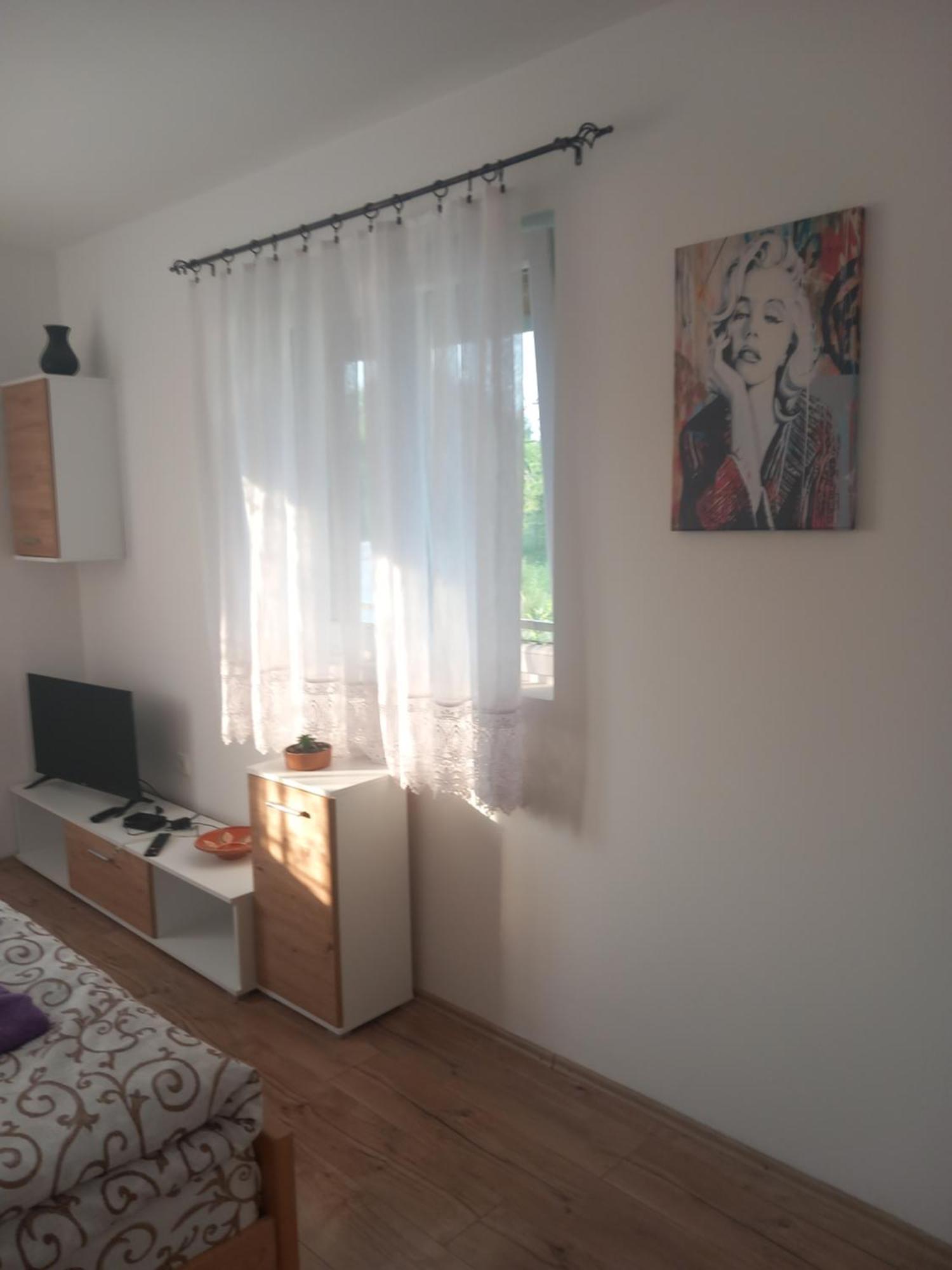 Rm Castell Apartments نوفي ساد المظهر الخارجي الصورة
