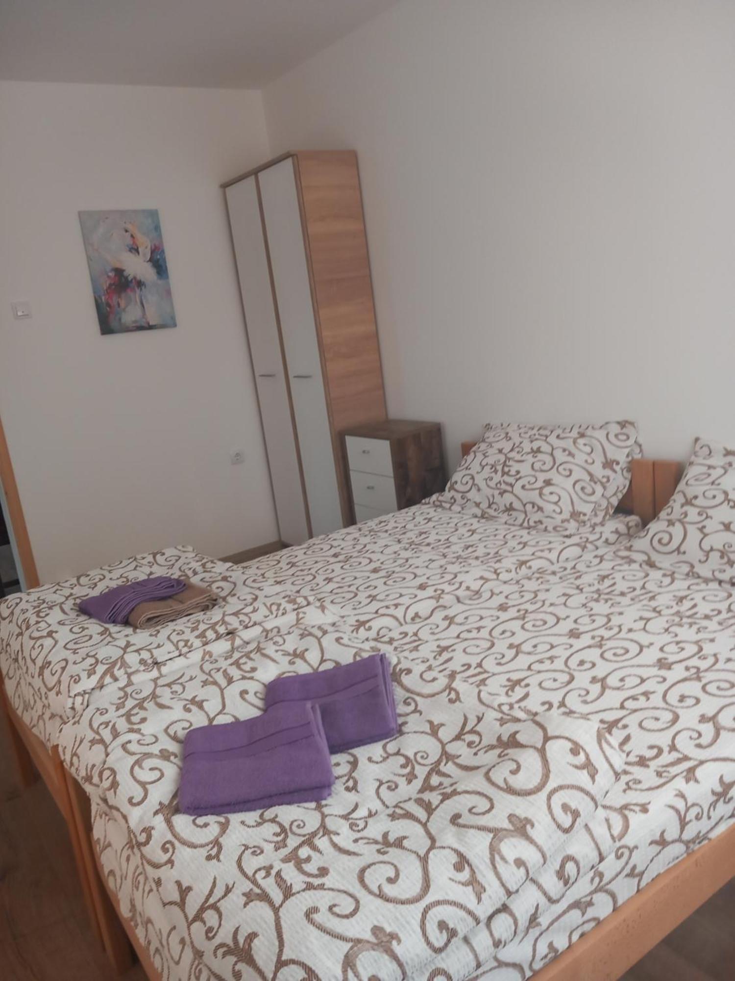 Rm Castell Apartments نوفي ساد المظهر الخارجي الصورة